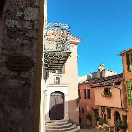Climatisé Au Coeur Du Village Appartement